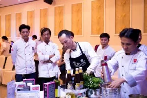 Daivd Thai and Dong Nai Chefs